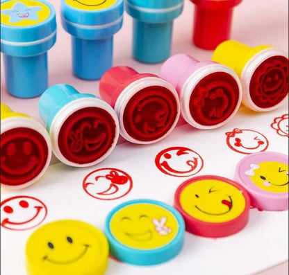 Cute Emoji Stamp Set for Kids (Pack of 10) – Fun Cartoon Face Stamper for Arts & Crafts