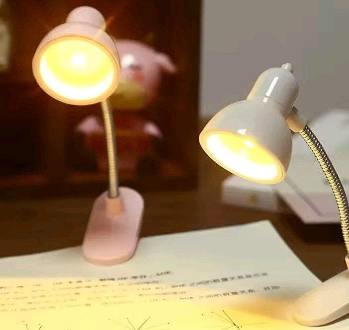 Mini Clip Book Lamp – Portable, Flexible & Eye-Friendly Light